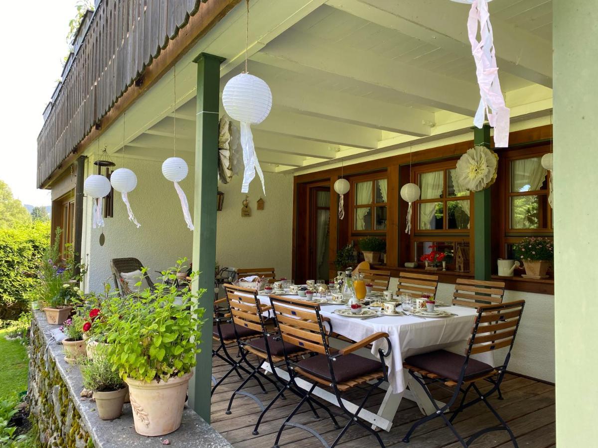 Hollhouse - Bed & Breakfast Hinterzarten Exterior photo